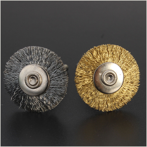 Brass wire brush